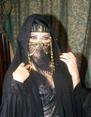 kvinna kurvig arabisk