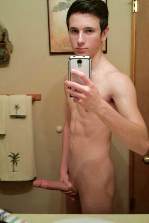 gay selfie naken