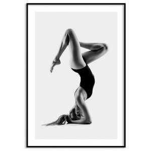 yogakvinna naken
